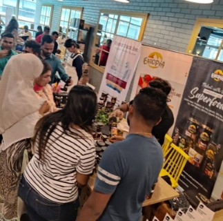 Flea Market (24).jpg